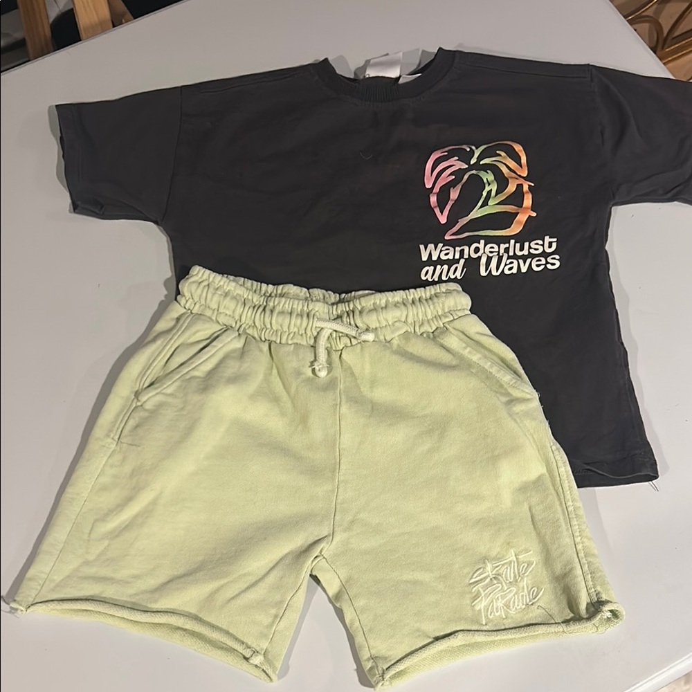 Zara Tshirt & Sweatshorts